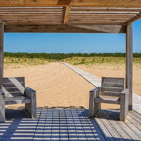 Awesome In * La Faute-sur-Mer