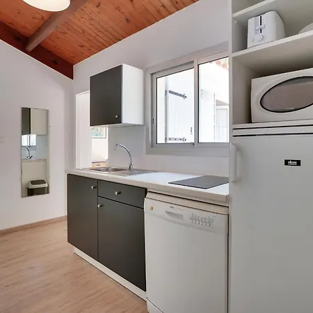 Lovely In With Kitchen *