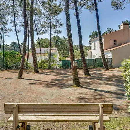 Vakantiehuis Lovely In With Kitchen La Faute-sur-Mer
